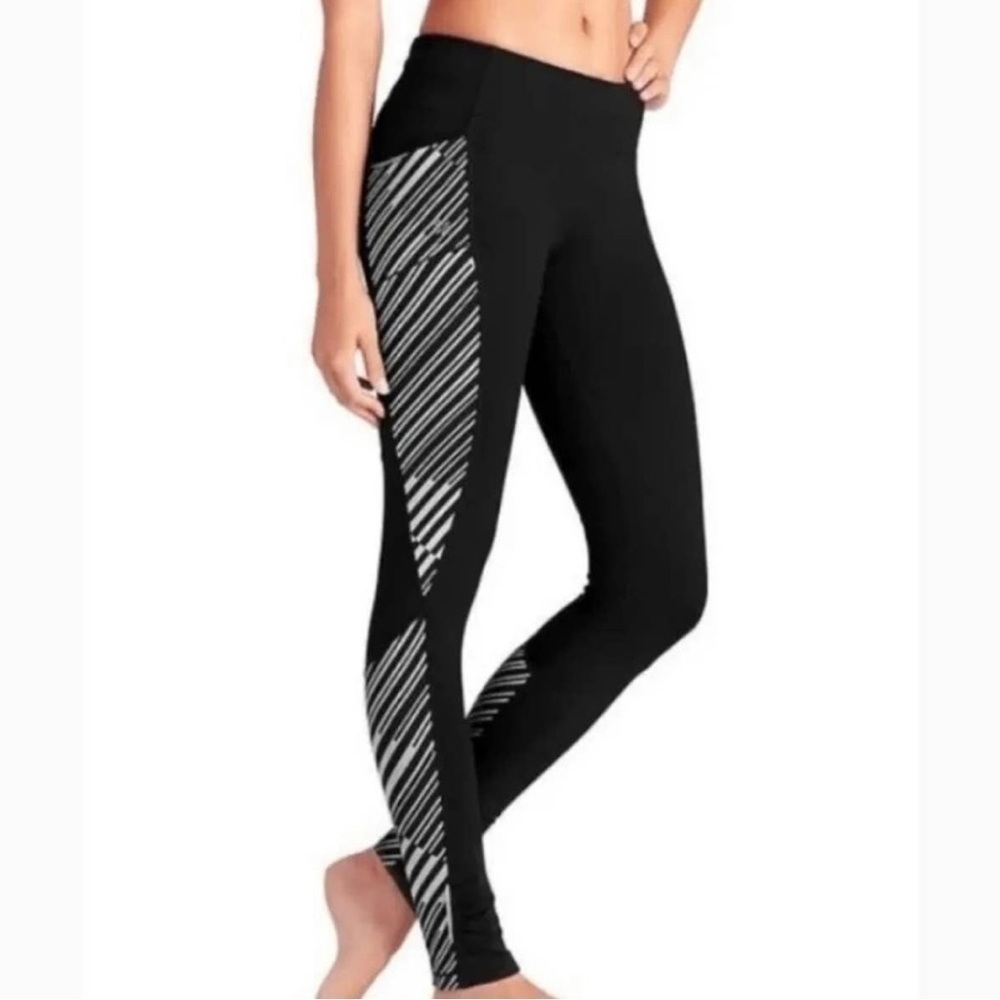 Athleta Be Free Reflective Leggings Black Silver Side Pockets XS